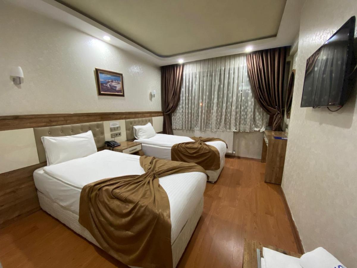Grand Zara Hotel 3*