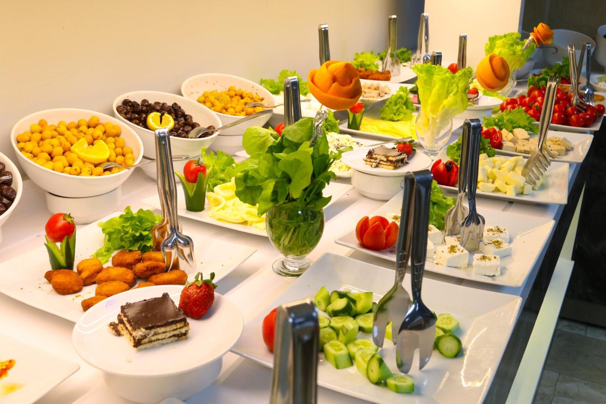 Hotel Grand Zara 3*