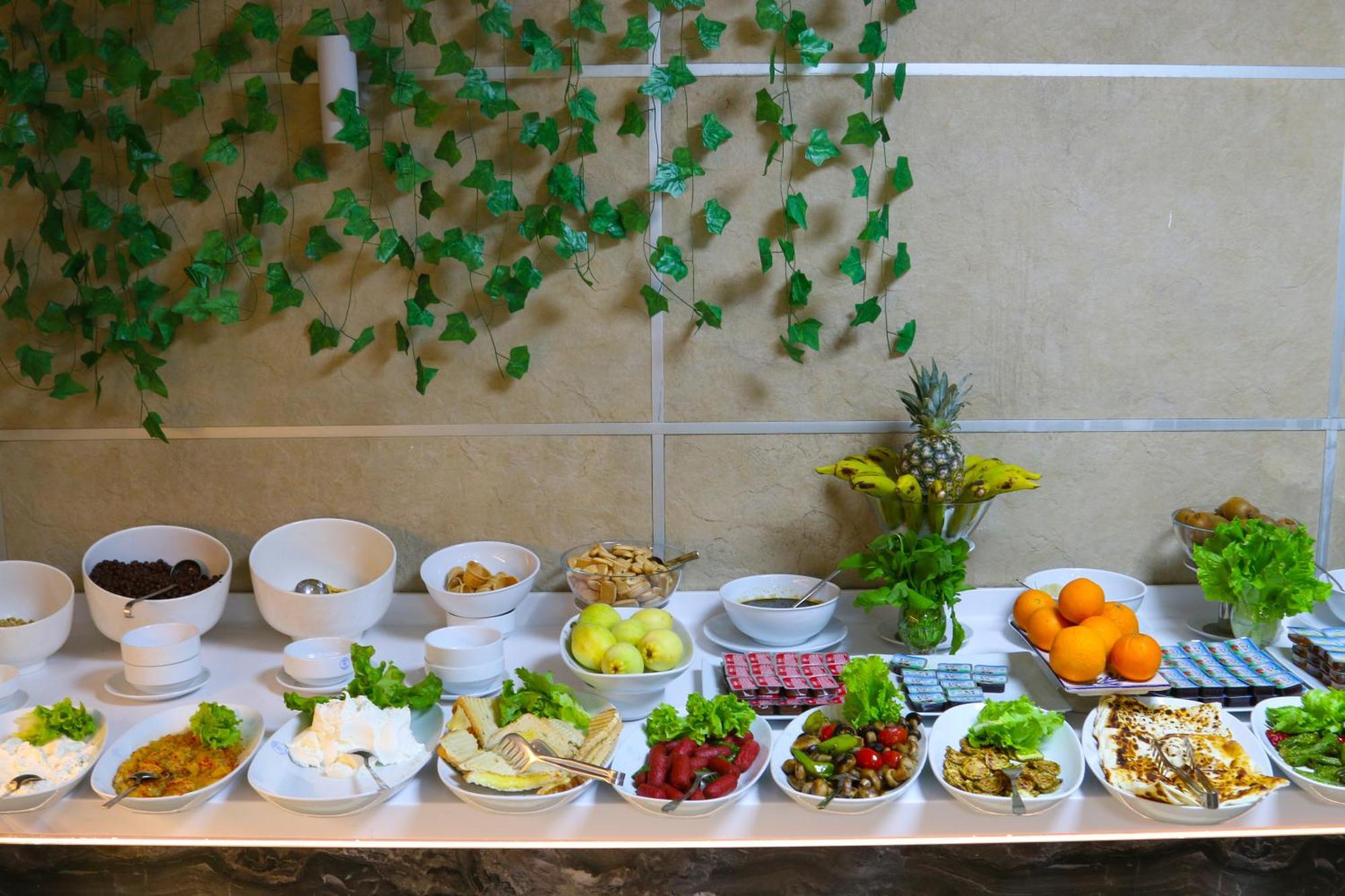 Hotel Grand Zara 3*